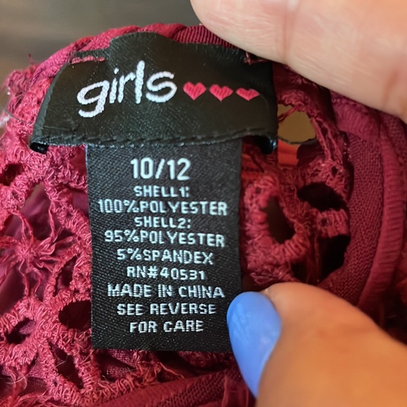 Burgundy girls party dress - Picture 3 of 3